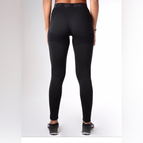 Gymshark leggings - Picture 3 of 5